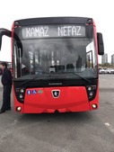 В рамках первого этапа поставки техники в эксплуатацию передали 15 автобусов «НЕФАЗ» и 15 автобусов Lotos.