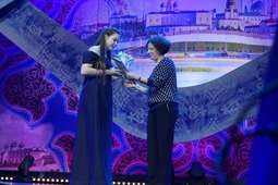 "Специальный приз фестиваля" был вручен и Дарье Донцовой.